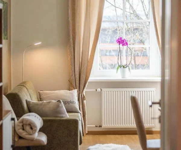 شقة Am Landschaweg